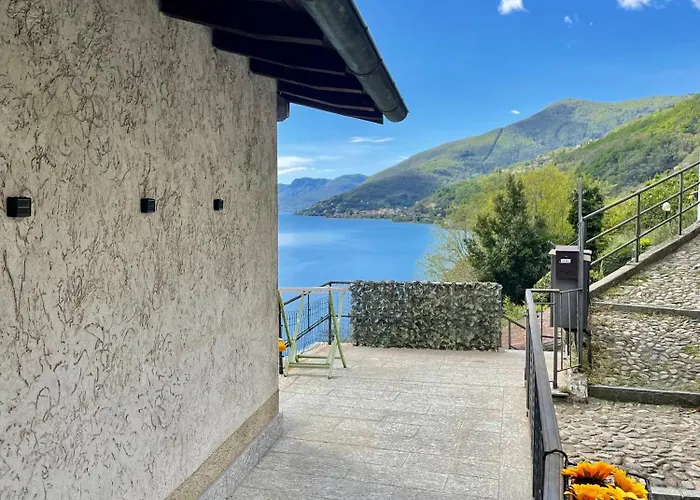 Rooftop Cannobio San Bartolomeo (Verbano-Cusio-Ossola)